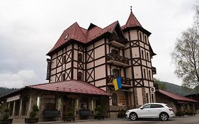 Oksamit Resort
